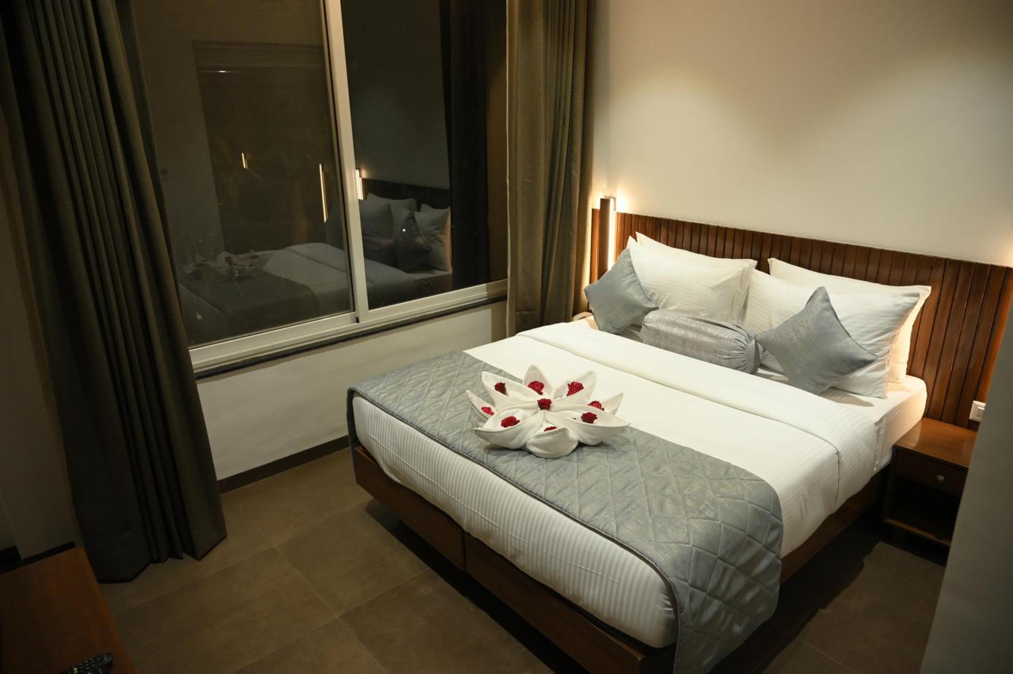 Malkhed Mango Leaf Lake Resort מראה חיצוני תמונה