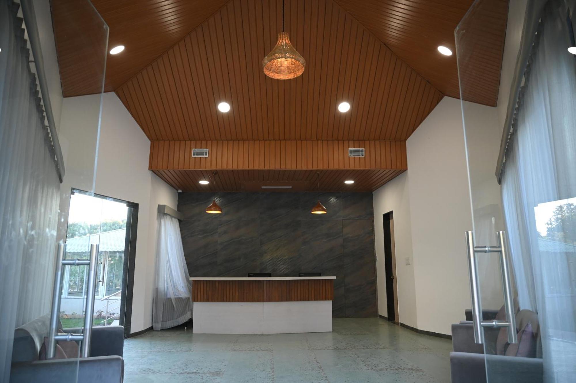 Malkhed Mango Leaf Lake Resort מראה חיצוני תמונה