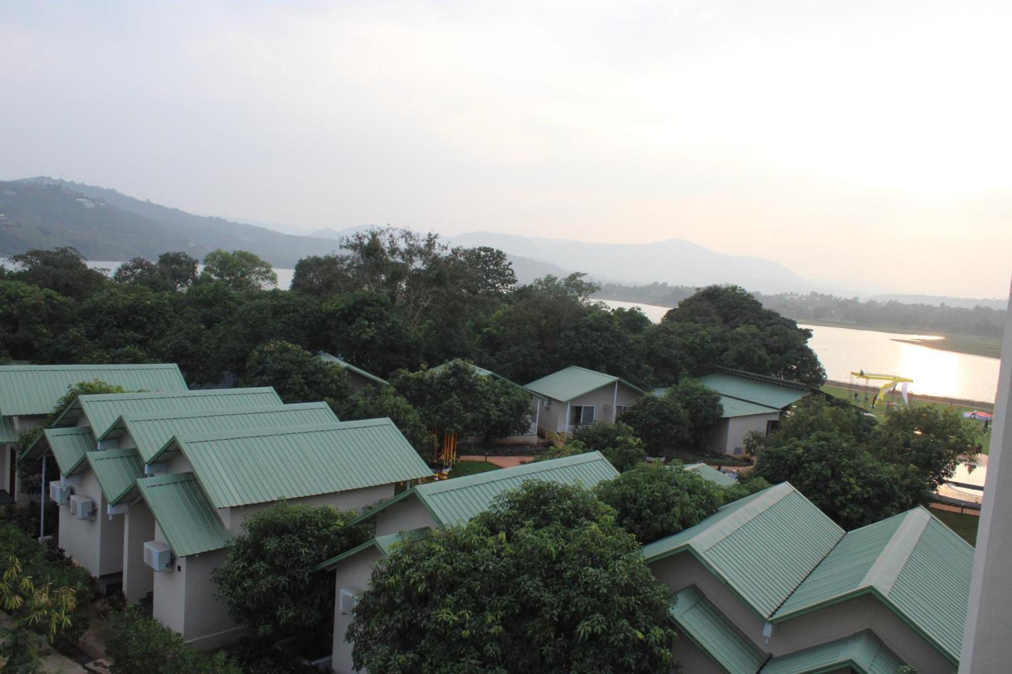 Malkhed Mango Leaf Lake Resort מראה חיצוני תמונה